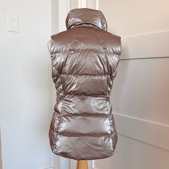 Athleta Downtown Vest Pyrite Shine (XS) - Picture 2 of 6